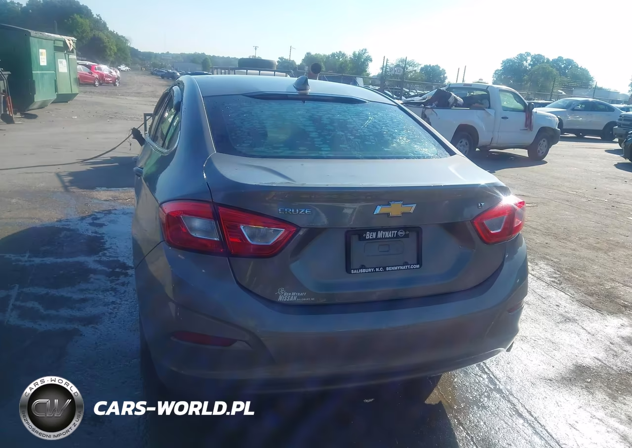 2018 Chevrolet Cruze Lt Auto VIN:1G1BE5SMXJ7128447 - 16