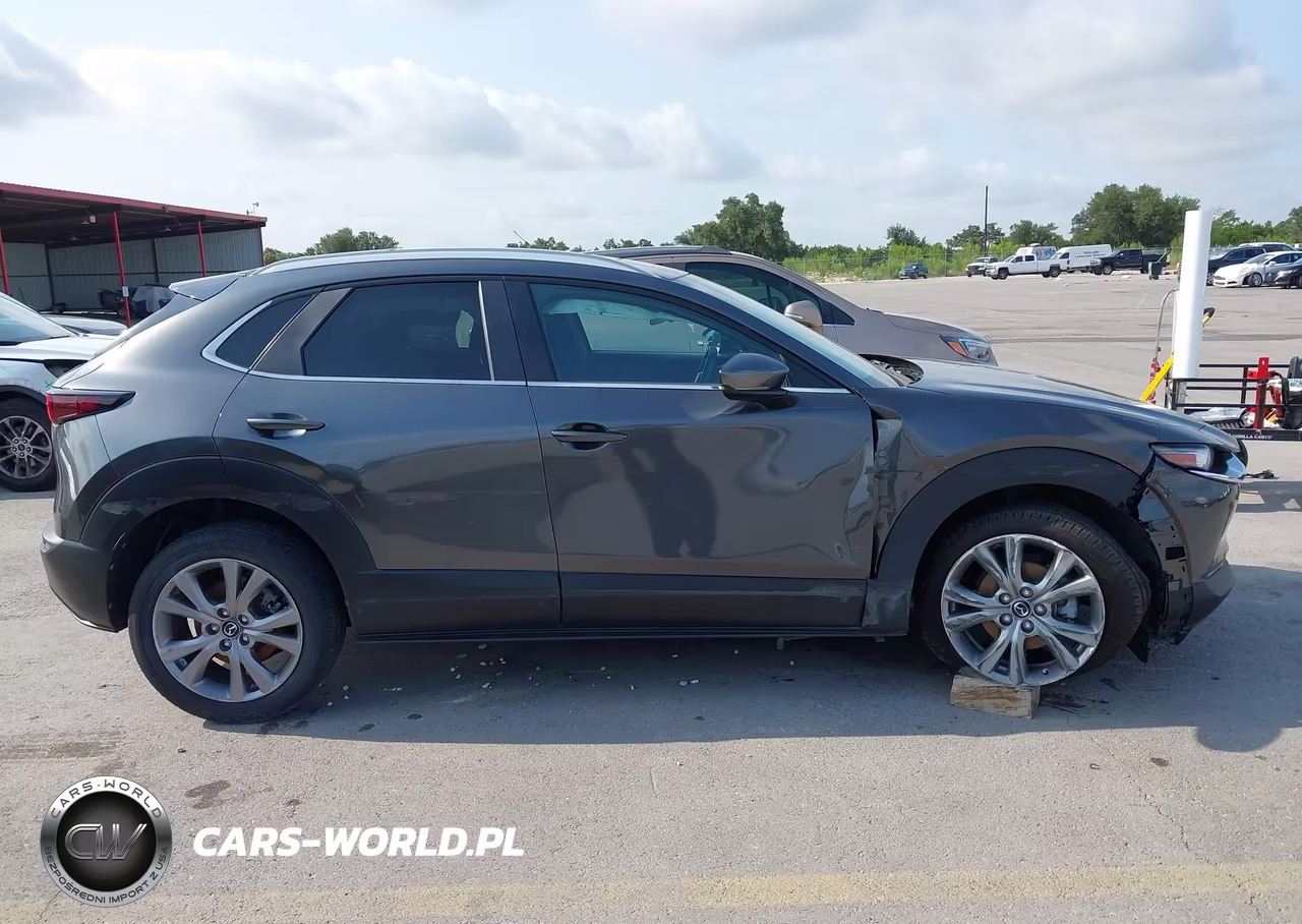 2022 Mazda Cx-30 Preferred VIN:3MVDMBCL3NM401343 - 13