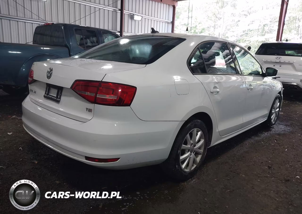2015 Volkswagen Jetta 1.8T Se VIN:3VWD17AJ6FM296899 - 4