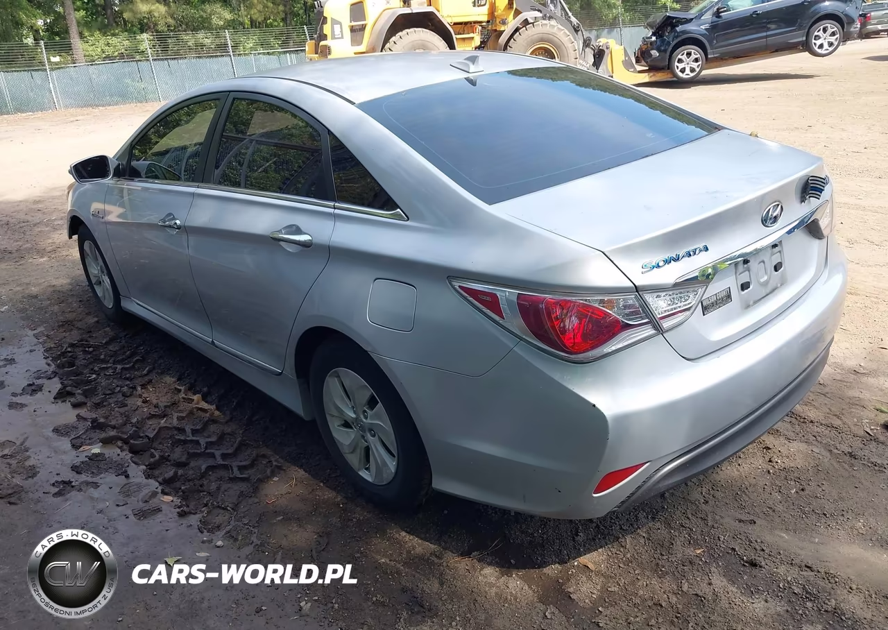 2014 Hyundai Sonata Hybrid VIN:KMHEC4A47EA114533 - 3