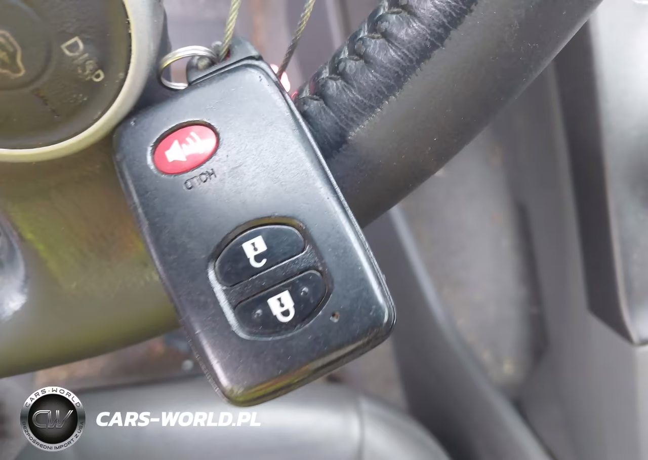 2010 Toyota Prius Iv VIN:JTDKN3DU6A0102784 - 11