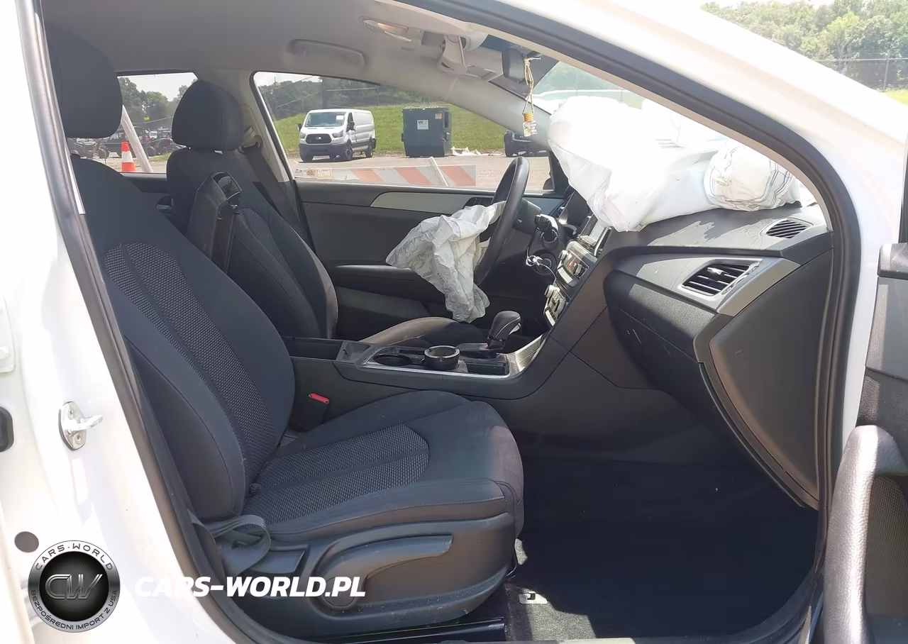 2019 Hyundai Sonata Se VIN:5NPE24AF2KH759698 - 5