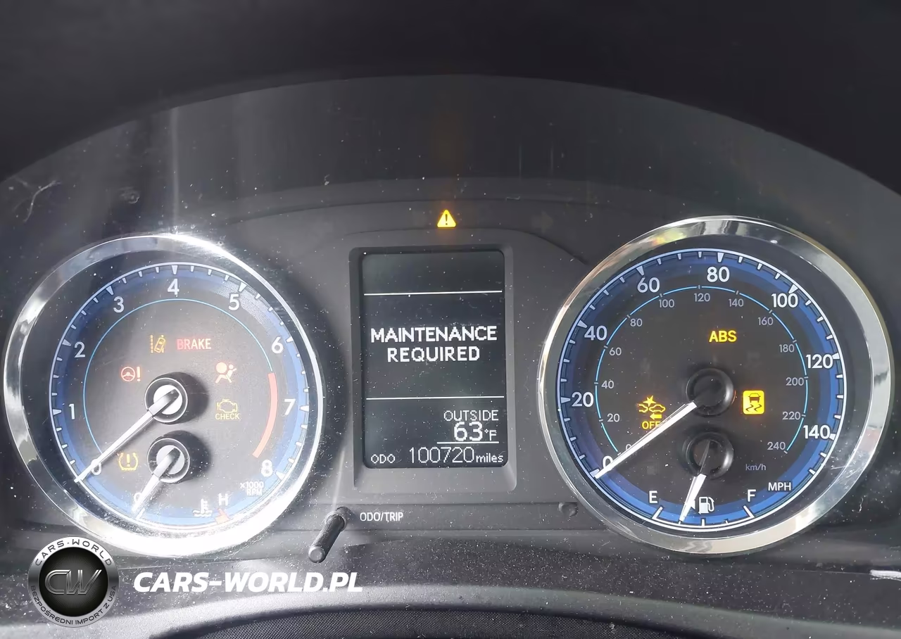 2017 Toyota Corolla Le VIN:5YFBURHE9HP626083 - 7