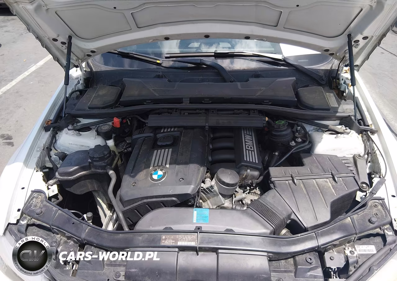 2010 BMW 328I VIN:WBAPH7G57ANM51221 - 10
