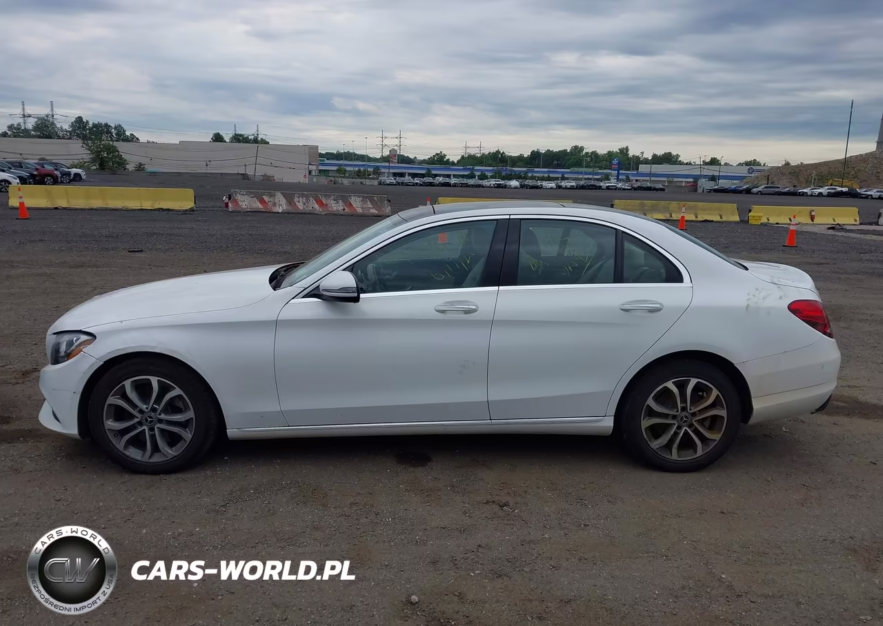 2018 Mercedes-Benz C 300 4Matic VIN:WDDWF4KB4JR344982 - 14