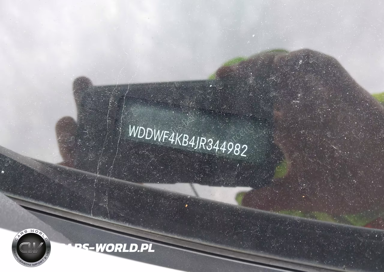 2018 Mercedes-Benz C 300 4Matic VIN:WDDWF4KB4JR344982 - 17