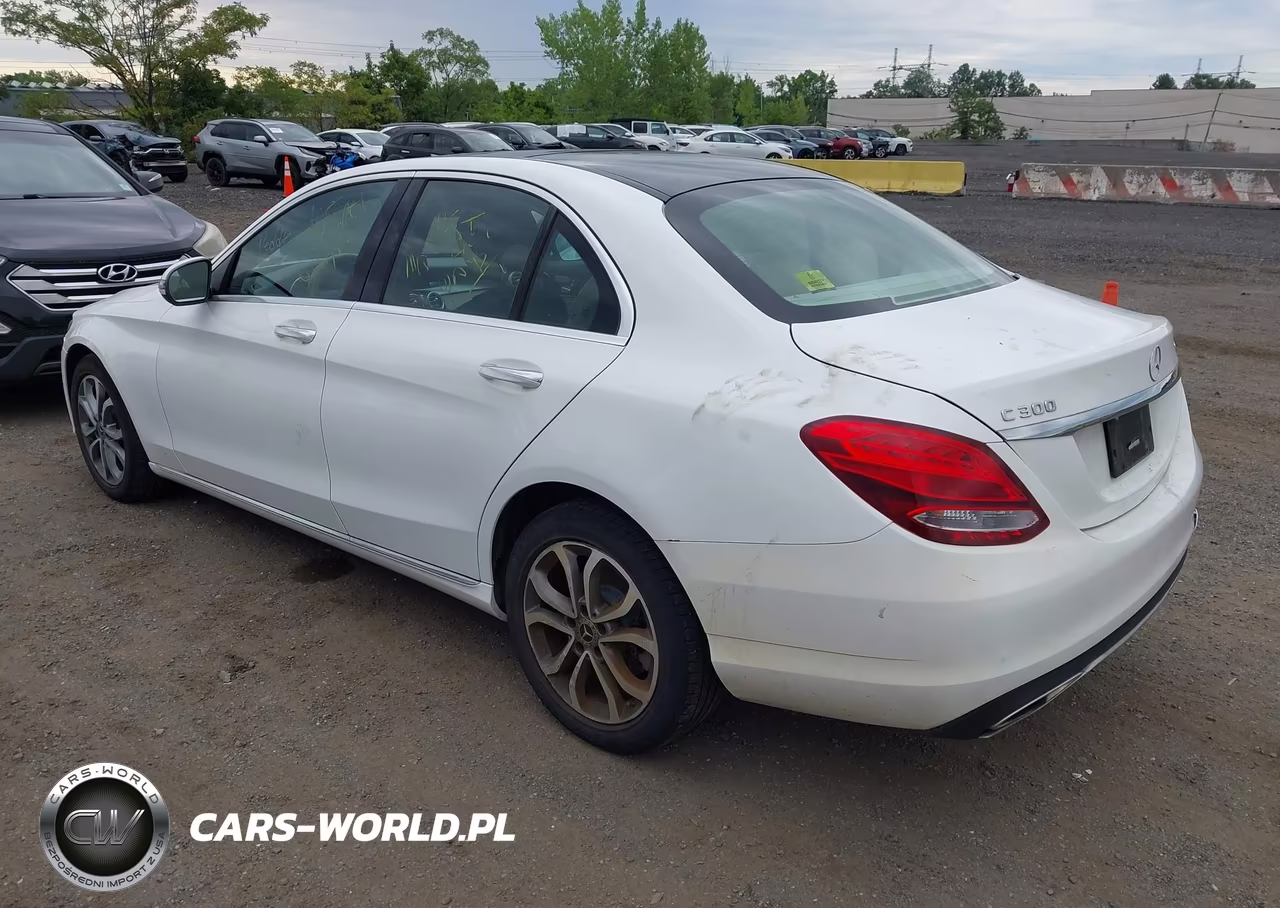 2018 Mercedes-Benz C 300 4Matic VIN:WDDWF4KB4JR344982 - 3
