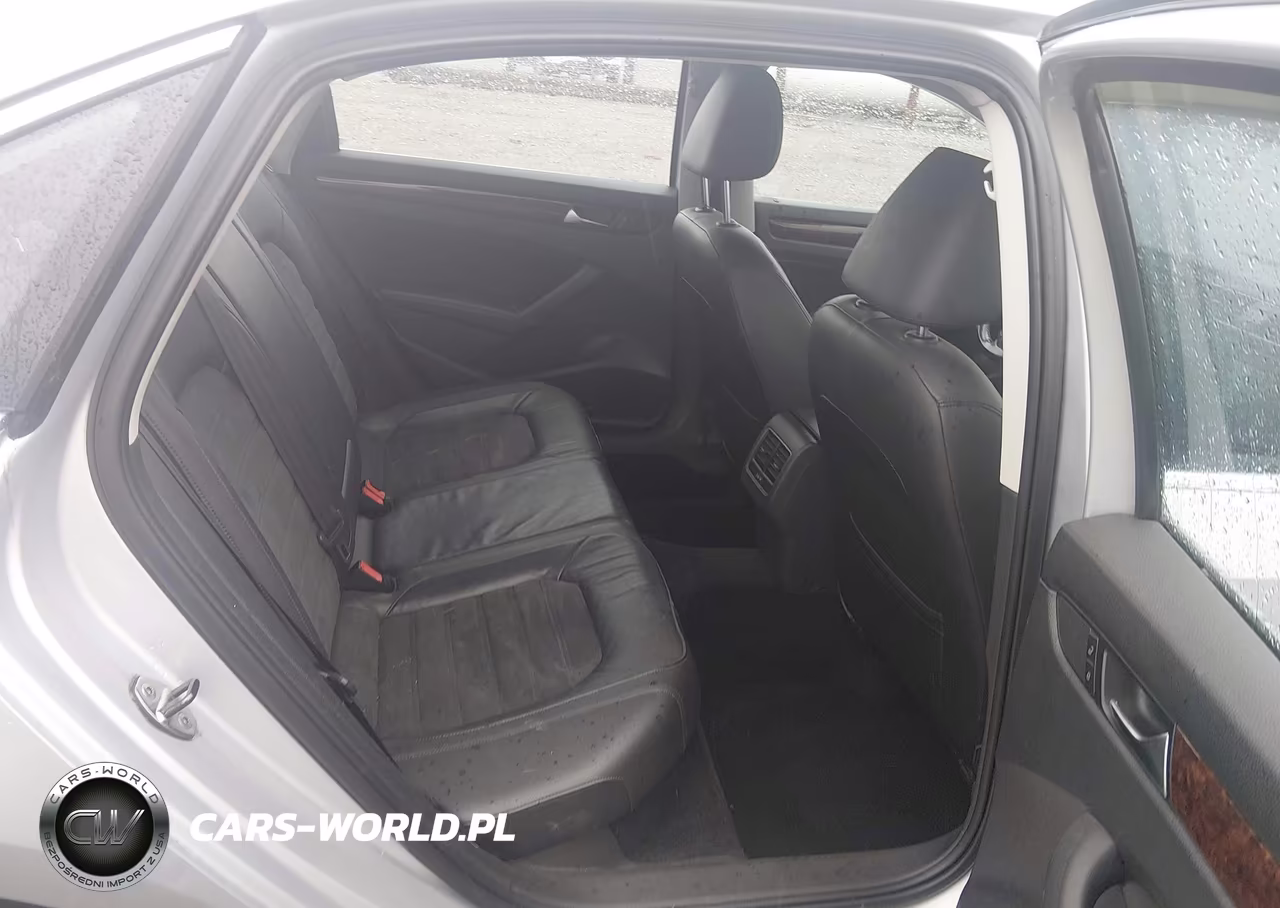2013 Volkswagen Passat 2.0L Tdi Sel Premium VIN:1VWCN7A31DC097209 - 8