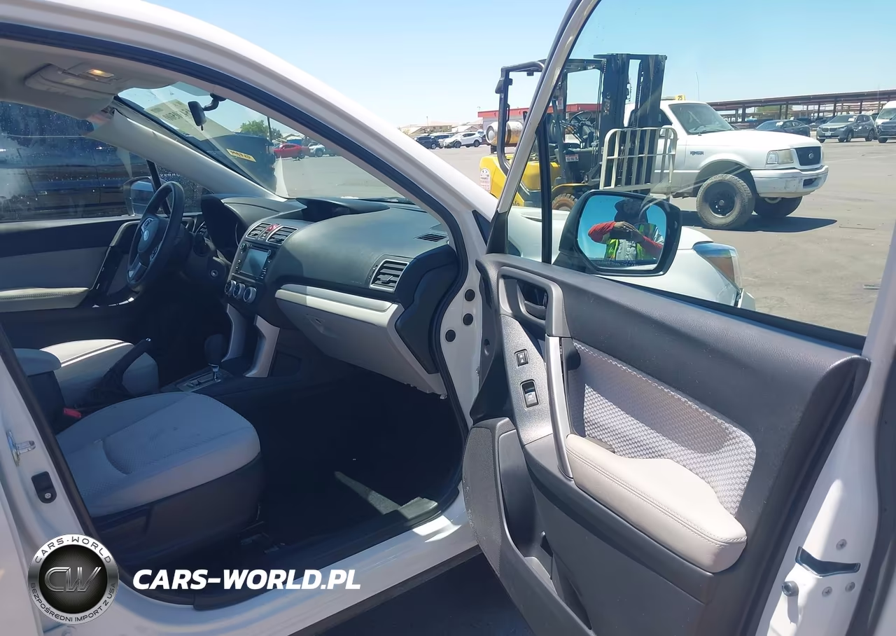 2018 Subaru Forester 2.5I VIN:JF2SJABC7JH604068 - 5