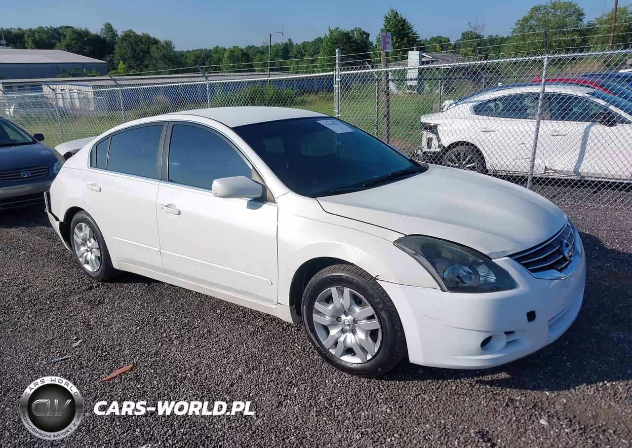 2012 Nissan Altima 2.5 S – zdjęcie 1 z 16