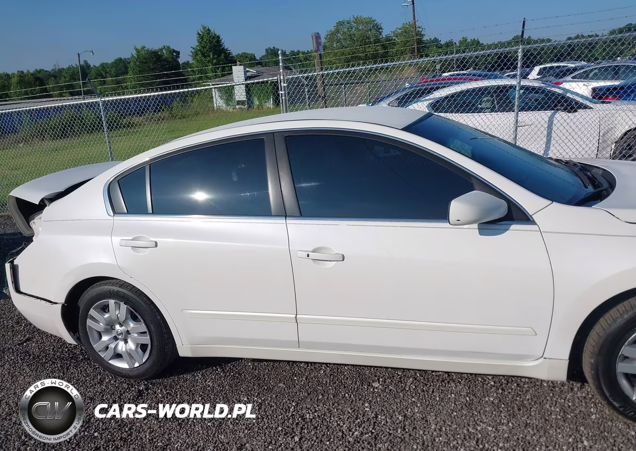 2012 Nissan Altima 2.5 S VIN:1N4AL2APXCC184813 - 13