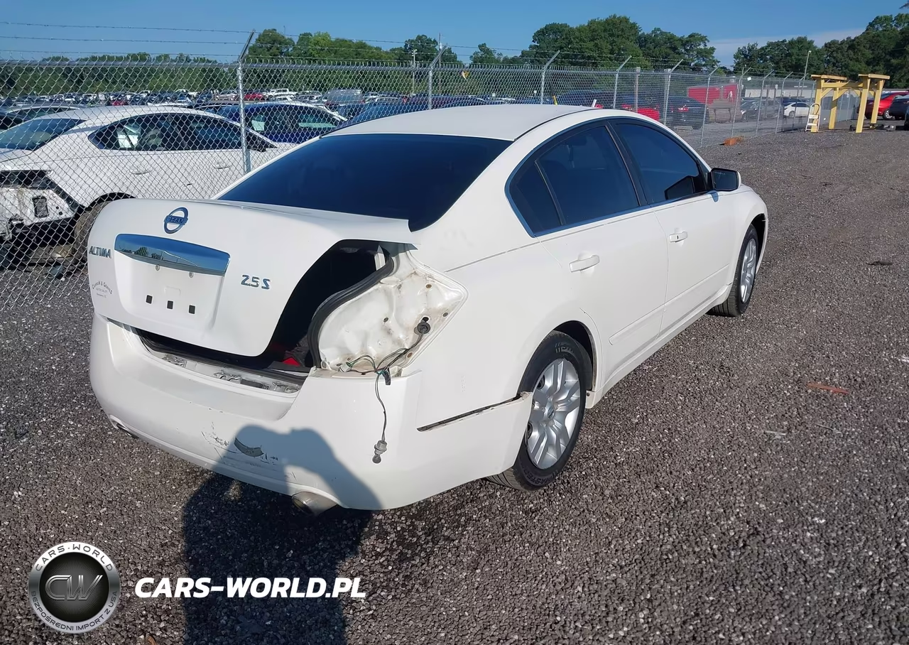 2012 Nissan Altima 2.5 S VIN:1N4AL2APXCC184813 - 4