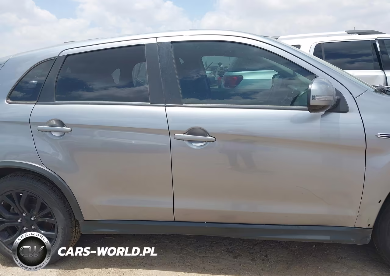 2017 Mitsubishi Outlander Sport 2.0 Le VIN:JA4AR3AU0HZ016813 - 13