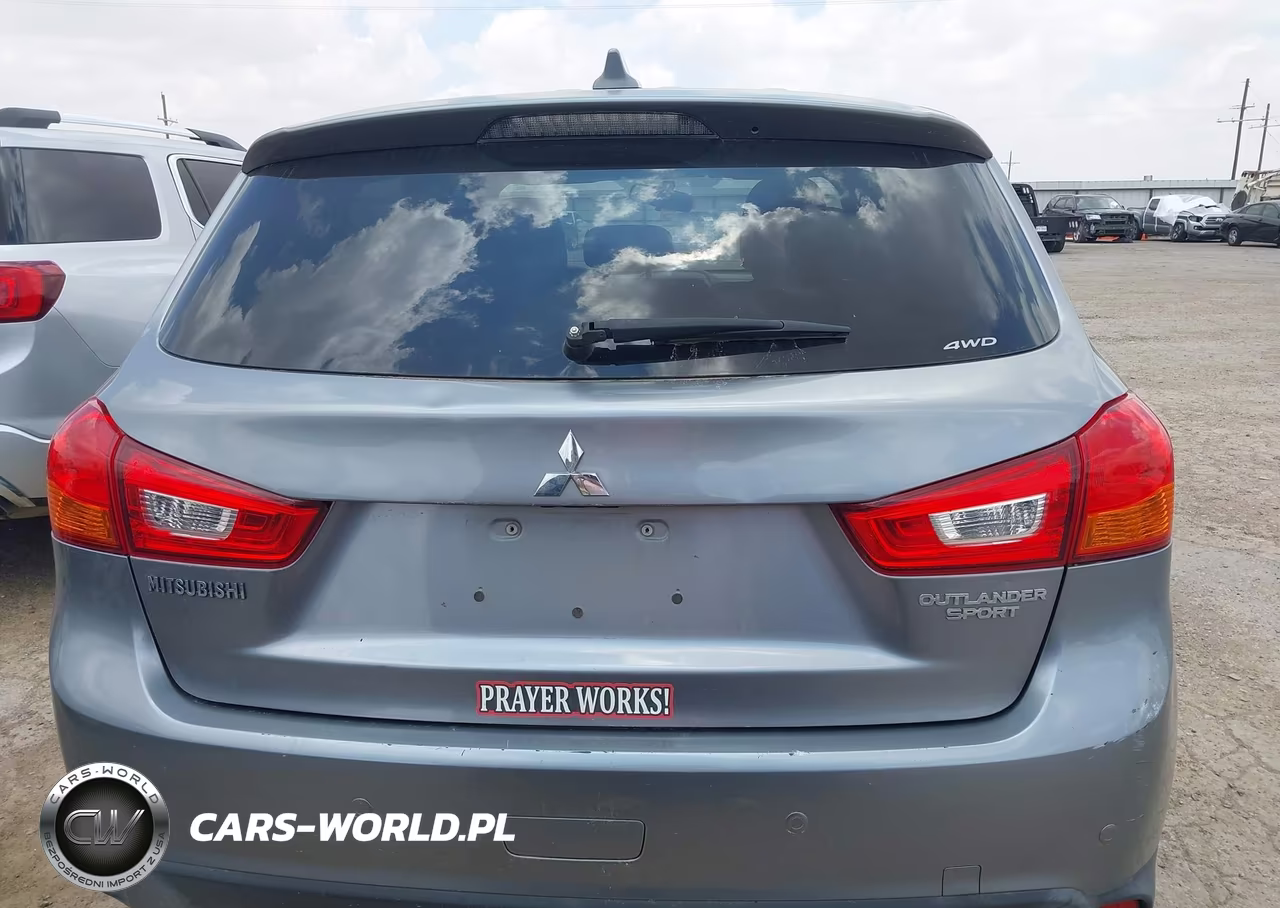 2017 Mitsubishi Outlander Sport 2.0 Le VIN:JA4AR3AU0HZ016813 - 16