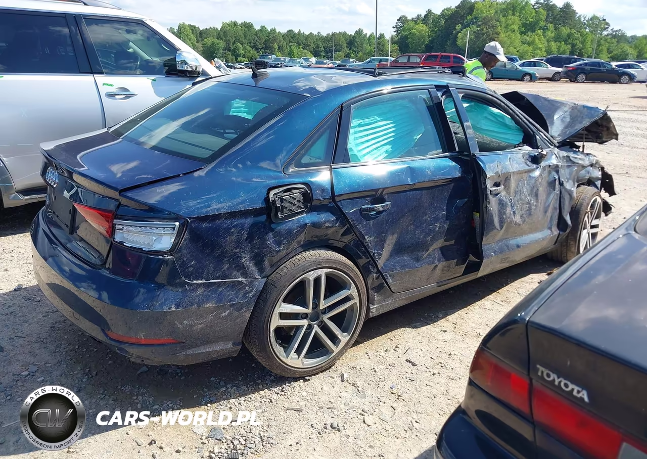 2019 Audi A3 VIN:WAUAUGFF6KA081061 - 4