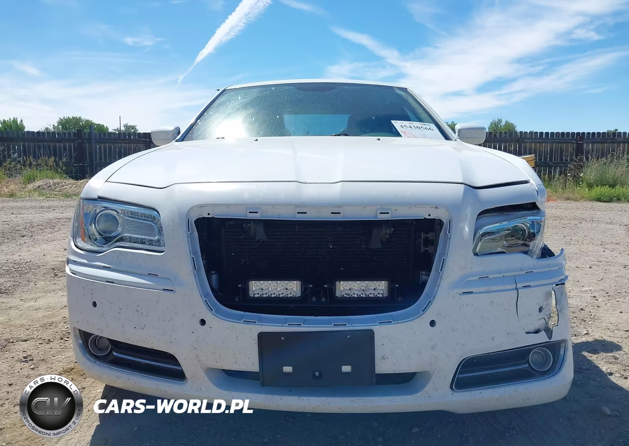 2013 Chrysler 300 Motown VIN:2C3CCARG7DH585594 - 13