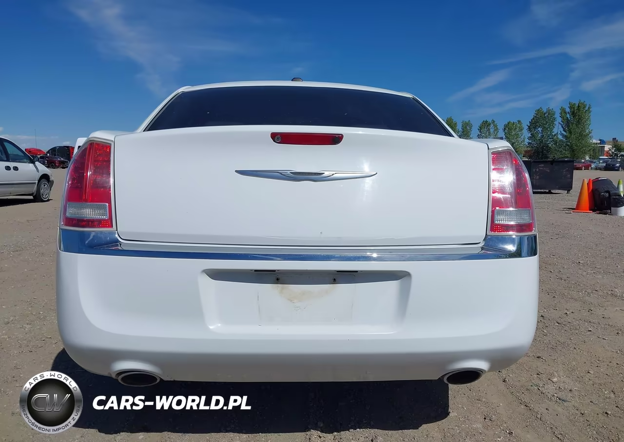 2013 Chrysler 300 Motown VIN:2C3CCARG7DH585594 - 17