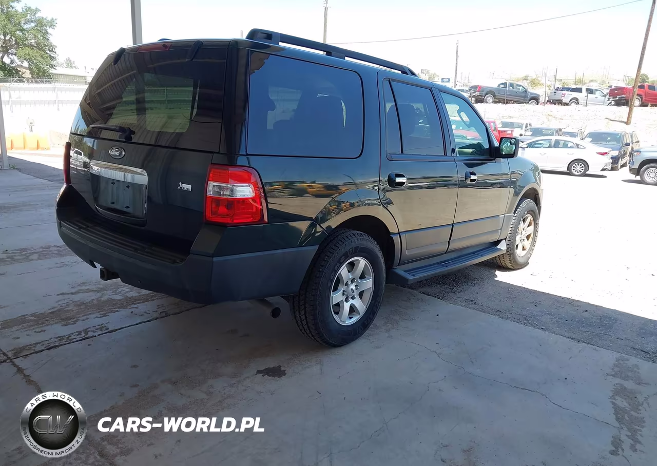 2014 Ford Expedition Xl VIN:1FMJU1G52EEF52802 - 4