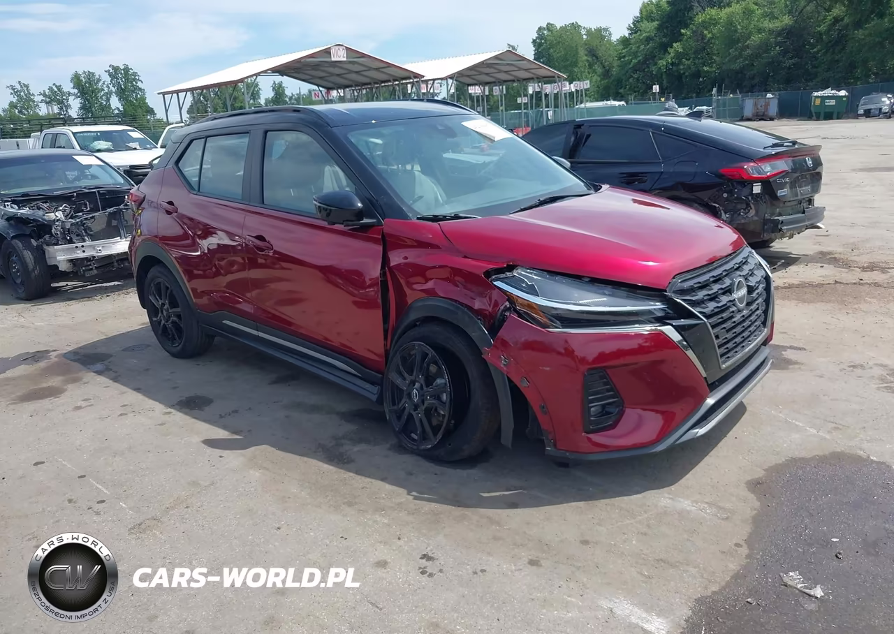 2023 Nissan Kicks Sr – zdjęcie 1 z 17
