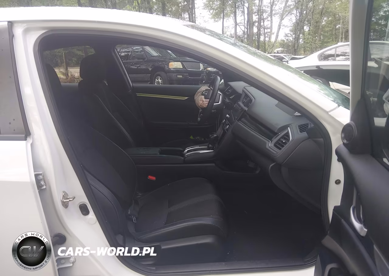 2020 Honda Civic Sport VIN:2HGFC2F81LH551355 - 5