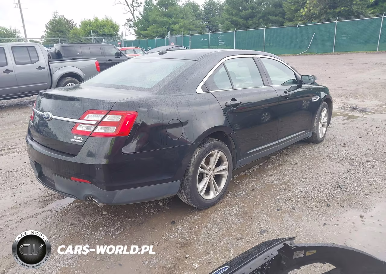 2013 Ford Taurus Sel VIN:1FAHP2E83DG164841 - 4