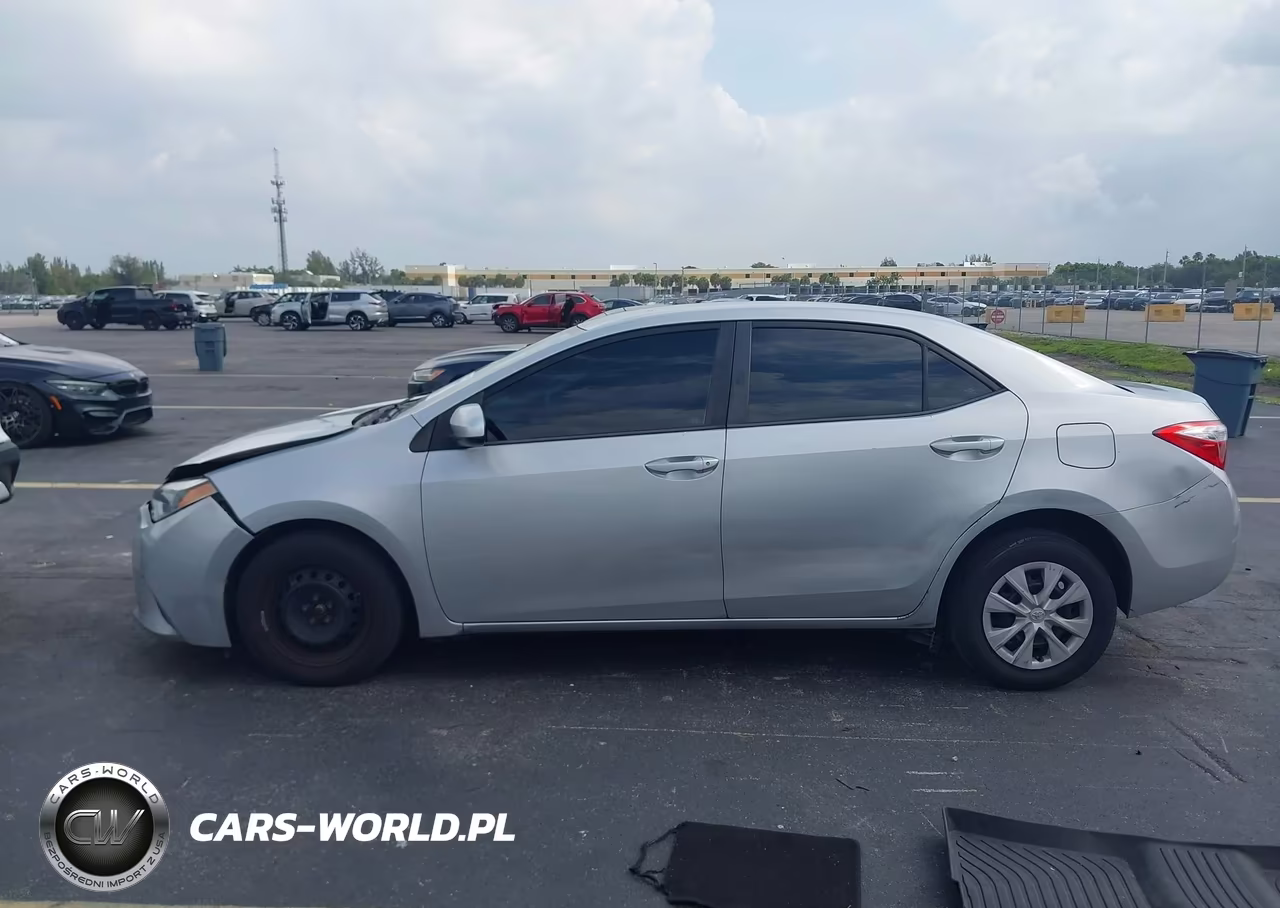 2015 Toyota Corolla L VIN:2T1BURHE8FC249419 - 14