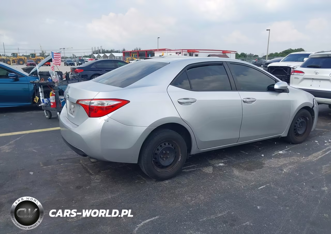 2015 Toyota Corolla L VIN:2T1BURHE8FC249419 - 4