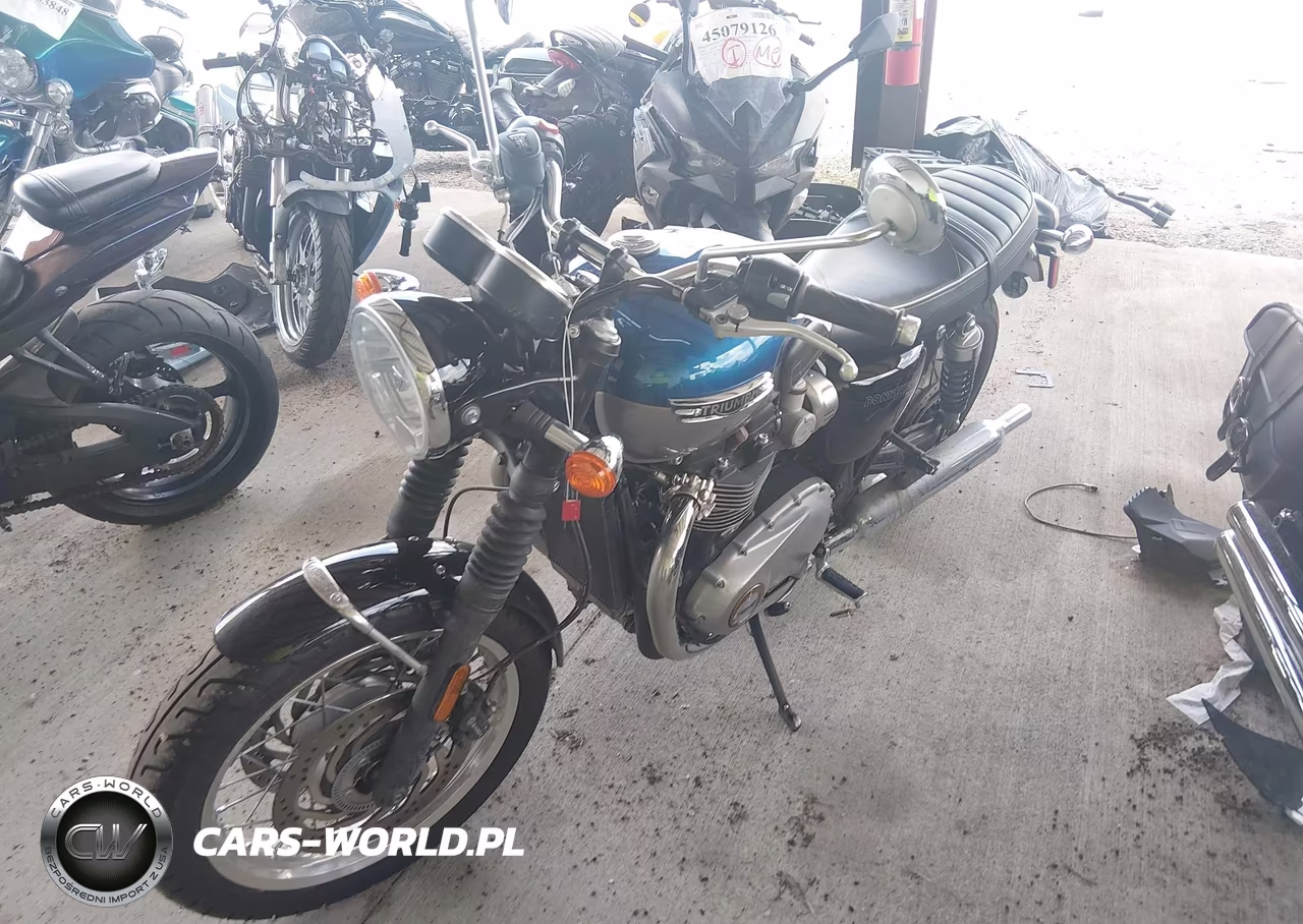 2022 Triumph Motorcycle Bonneville T120-Black VIN:SMTD40HL0NTAV6258 - 2