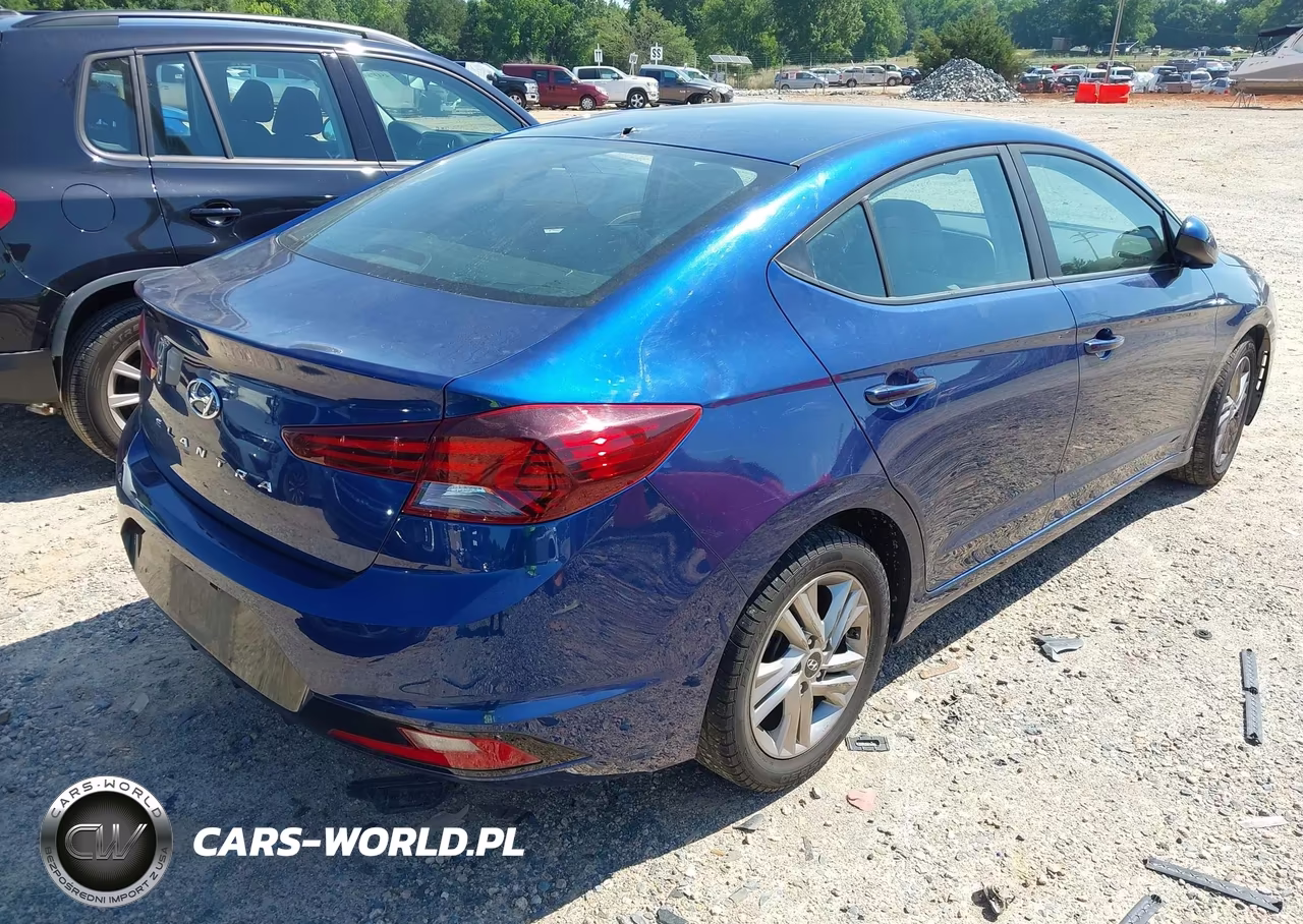 2020 Hyundai Elantra Sel VIN:5NPD84LF2LH535128 - 4