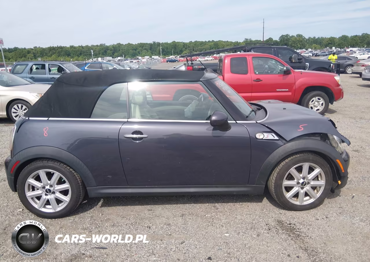 2013 Mini Convertible Cooper S VIN:WMWZP3C59DT551329 - 13