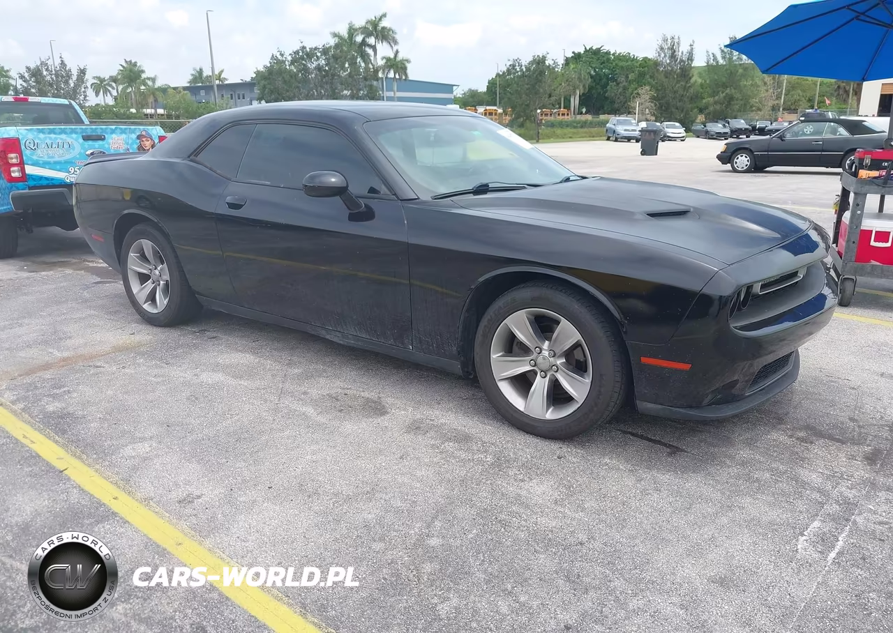 2018 Dodge Challenger Sxt – zdjęcie 1 z 16