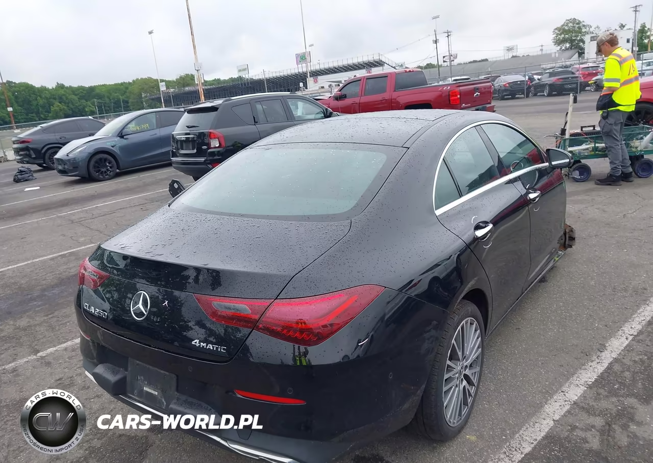 2024 Mercedes-Benz Cla 250 Coupe 4Matic VIN:W1K5J4HBXRN472955 - 4
