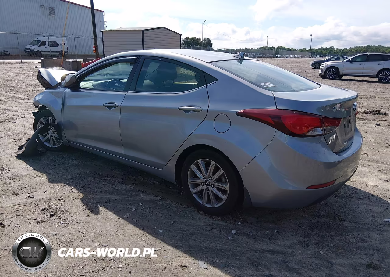 2015 Hyundai Elantra Se VIN:5NPDH4AE8FH620957 - 3