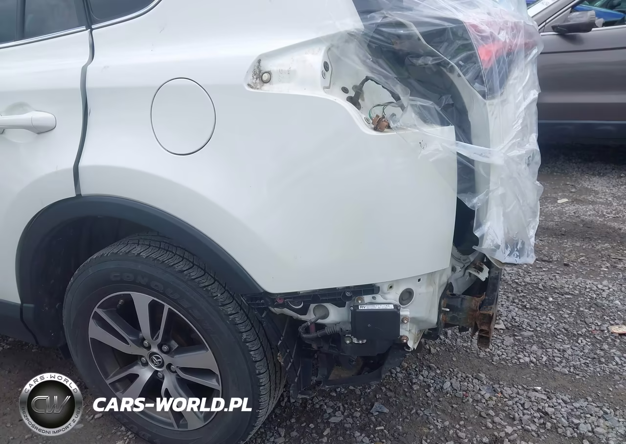 2018 Toyota Rav4 Xle VIN:JTMRFREV9JJ720553 - 18