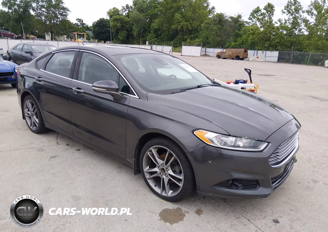 2015 Ford Fusion Titanium – zdjęcie 1 z 17
