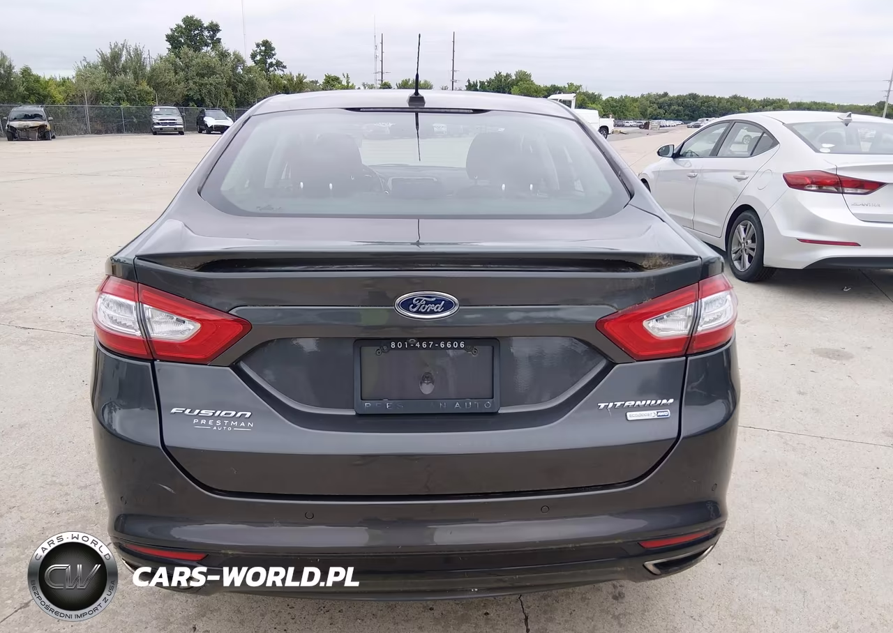 2015 Ford Fusion Titanium VIN:3FA6P0D93F4126382 - 16