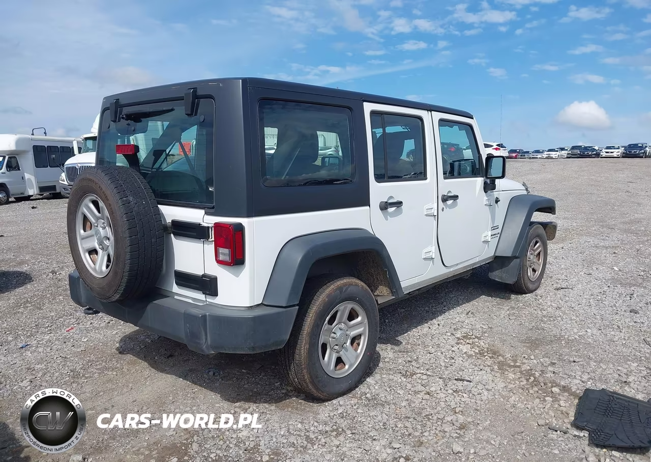 2015 Jeep Wrangler Unlimited Sport Rhd VIN:1C4BJWKG5FL652106 - 4
