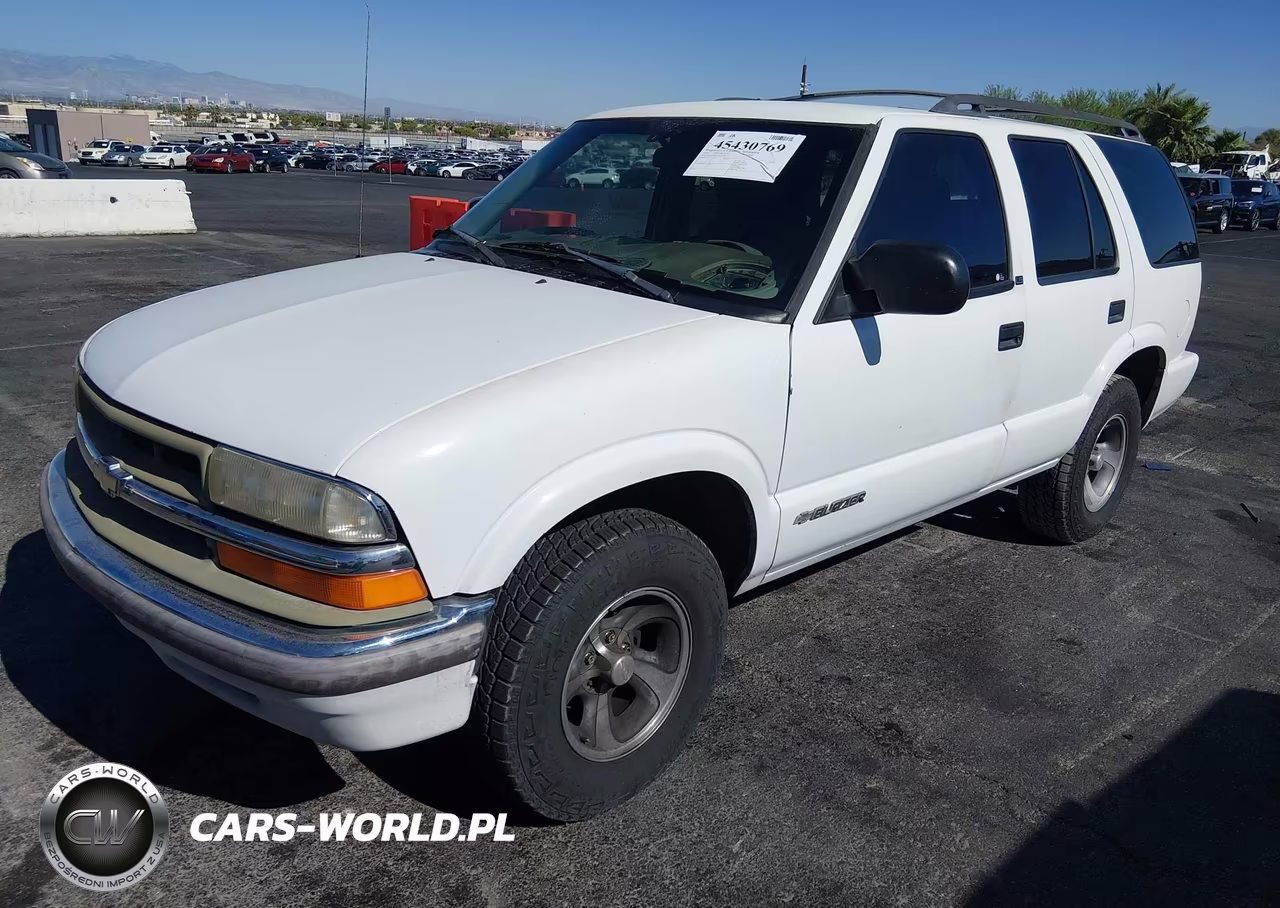 2000 Chevrolet Blazer Ls VIN:1GNCS13W1YK228870 - 2