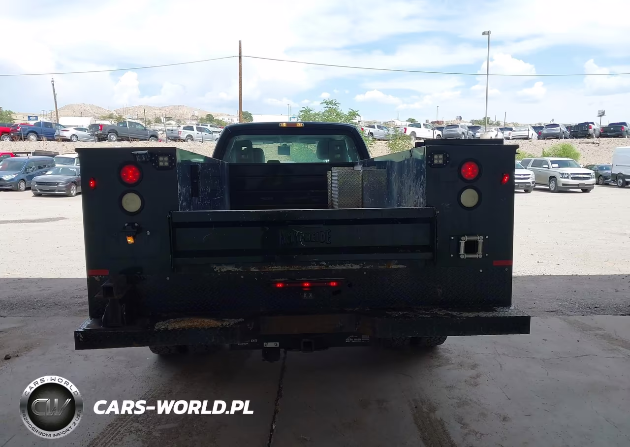 2013 Ford F-350 Chassis Lariat-Xl-Xlt VIN:1FD8X3H60DEB79847 - 16