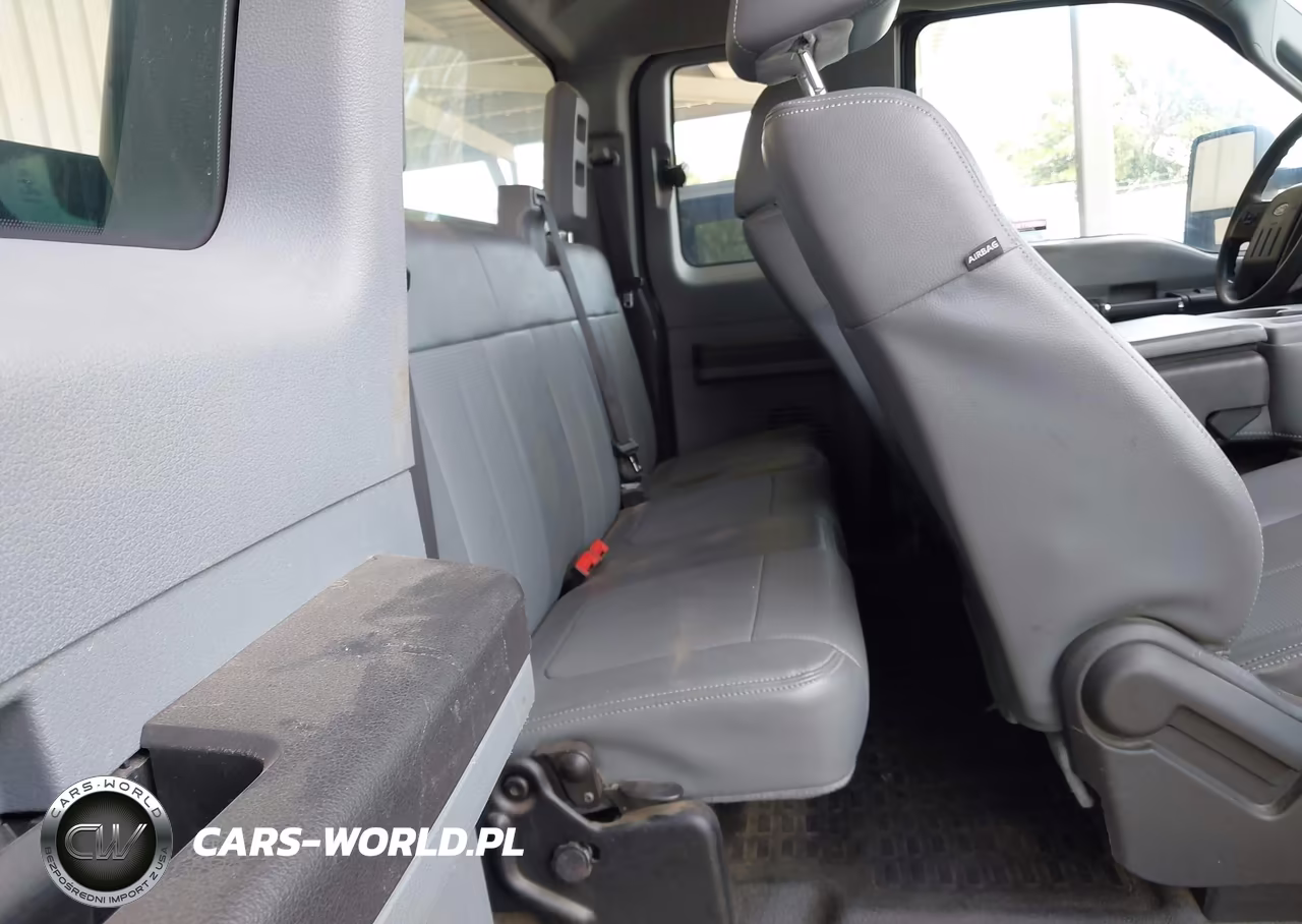 2013 Ford F-350 Chassis Lariat-Xl-Xlt VIN:1FD8X3H60DEB79847 - 8