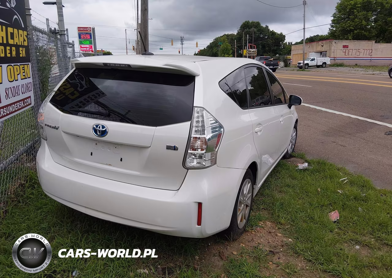 2012 Toyota Prius V Three VIN:JTDZN3EU9C3149919 - 4