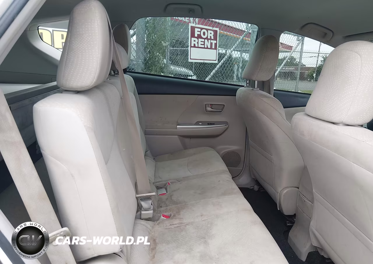 2012 Toyota Prius V Three VIN:JTDZN3EU9C3149919 - 8
