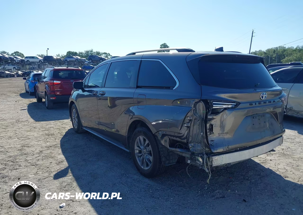 2021 Toyota Sienna Le VIN:5TDKRKEC2MS033291 - 3