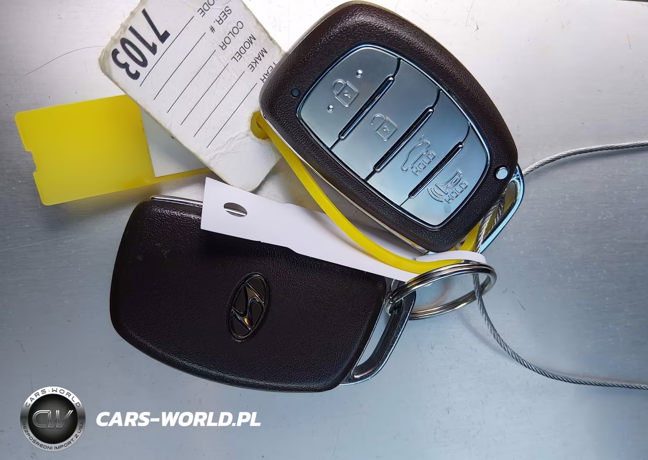 2020 Hyundai Elantra Limited VIN:5NPD84LFXLH526113 - 11