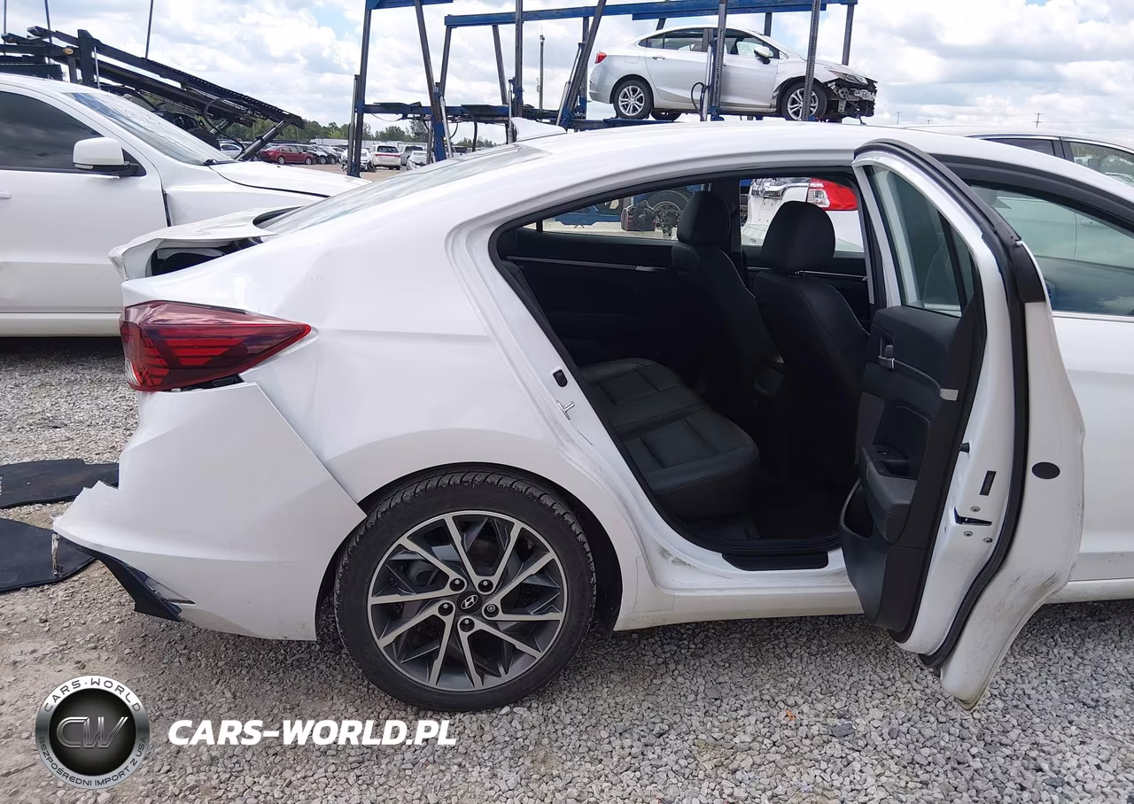 2020 Hyundai Elantra Limited VIN:5NPD84LFXLH526113 - 8