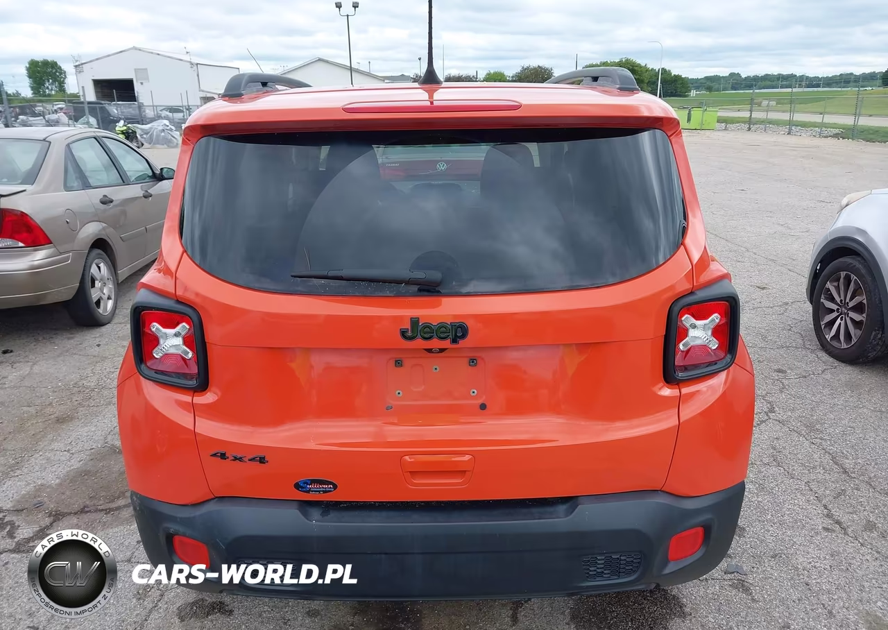 2018 Jeep Renegade Upland Edition 4X4 VIN:ZACCJBAB7JPH52974 - 16