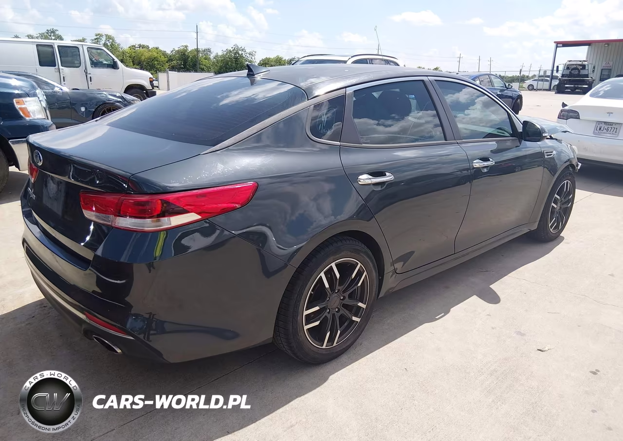 2016 Kia Optima Lx VIN:5XXGT4L35GG021261 - 4
