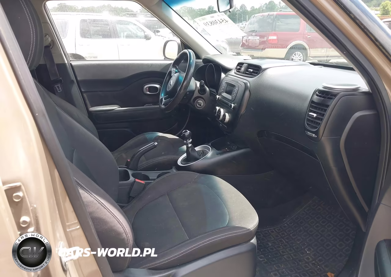 2015 Kia Soul VIN:KNDJN2A2XF7220893 - 5