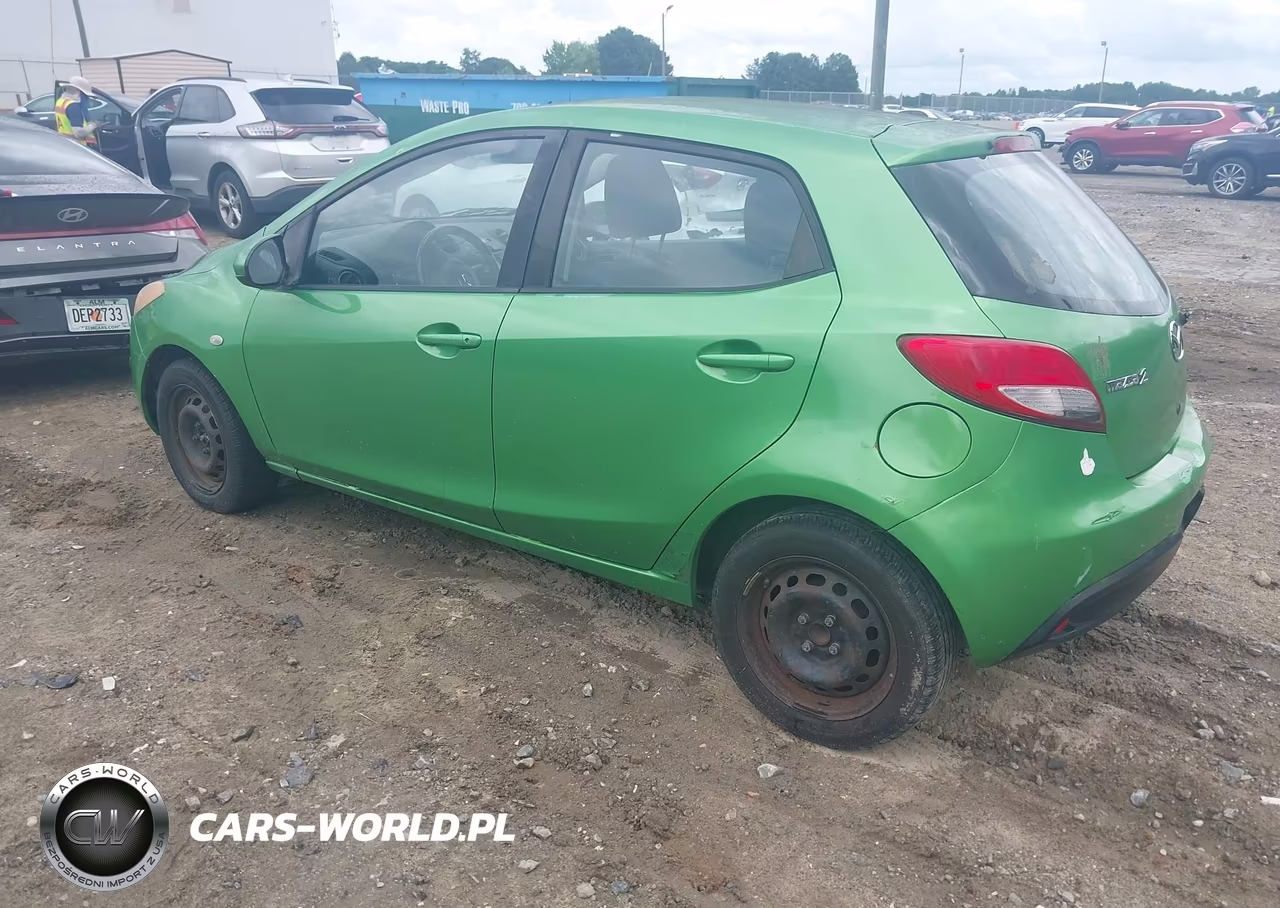 2011 Mazda Mazda2 Sport VIN:JM1DE1HY3B0103192 - 3