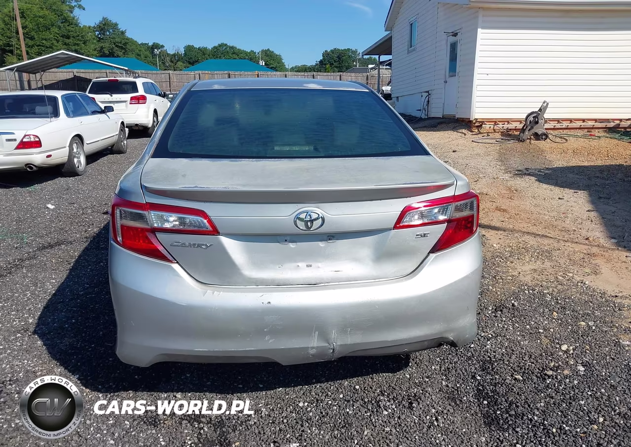 2013 Toyota Camry Se VIN:4T1BF1FK8DU704205 - 17